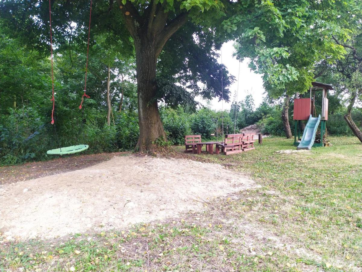Apartament W Domu Na Wsi Tomaszów Lubelski 외부 사진