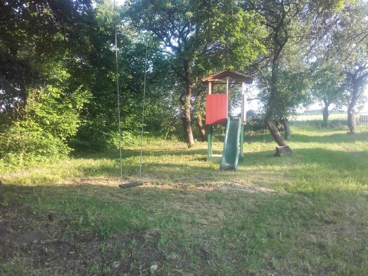 Apartament W Domu Na Wsi Tomaszów Lubelski 외부 사진