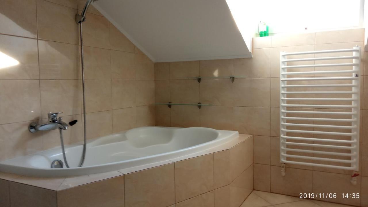 Apartament W Domu Na Wsi Tomaszów Lubelski 외부 사진